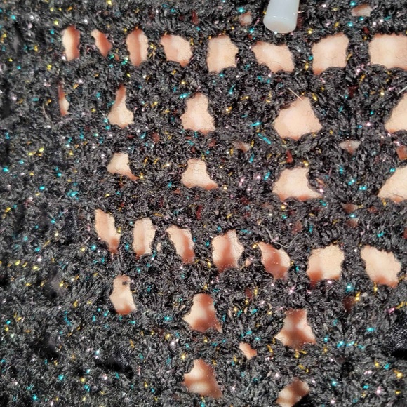 Super Sparkly Glittery Black Handmade Crochet Sweater Top Size Large - Picture 9 of 9